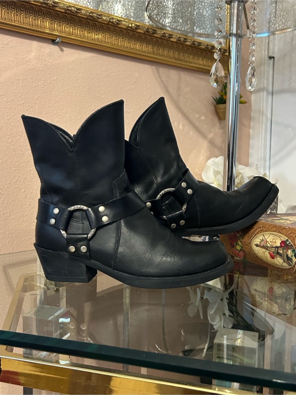 Rare * Ariat Black Leather Biker Moto Roper Harness Boots Size US 7B